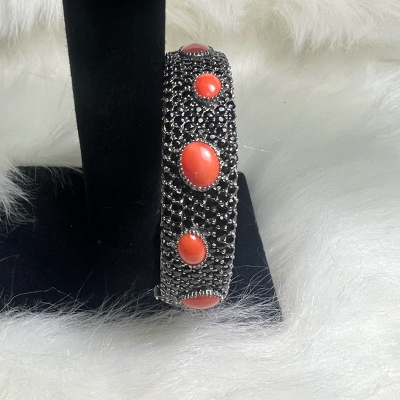 Rina Limor  Onix and Coral 🧡 Bangle - Picture 12 of 17